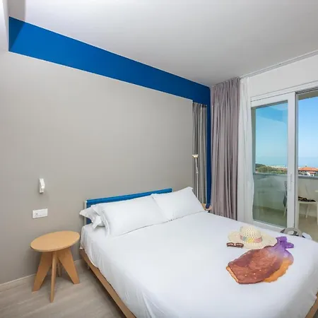 Szálloda Amarina 3*