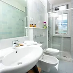 Amarina Hotel 3*