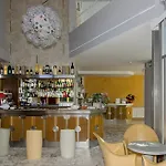 Amarina מלון 3*