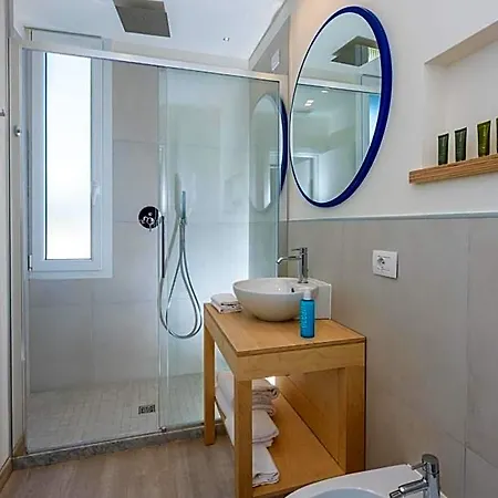 Amarina Hotel Hotel